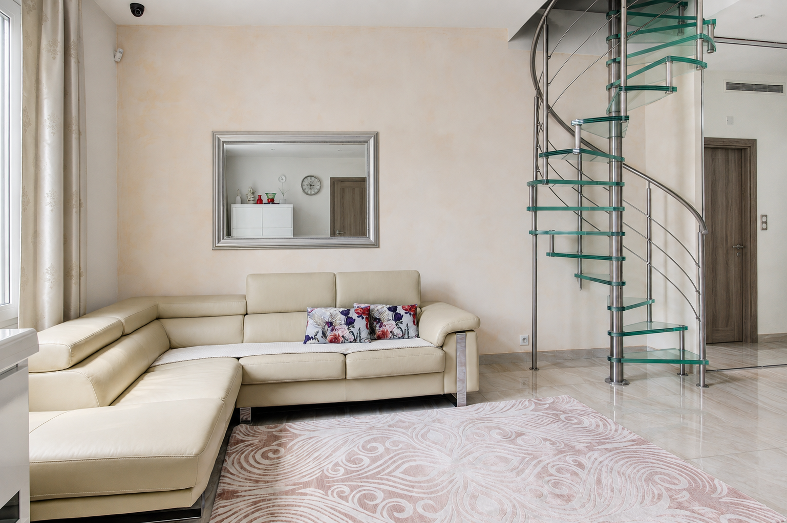 Maison à vendre à Nice, 101,59 m², 5 pièces – photo 1 sur 20