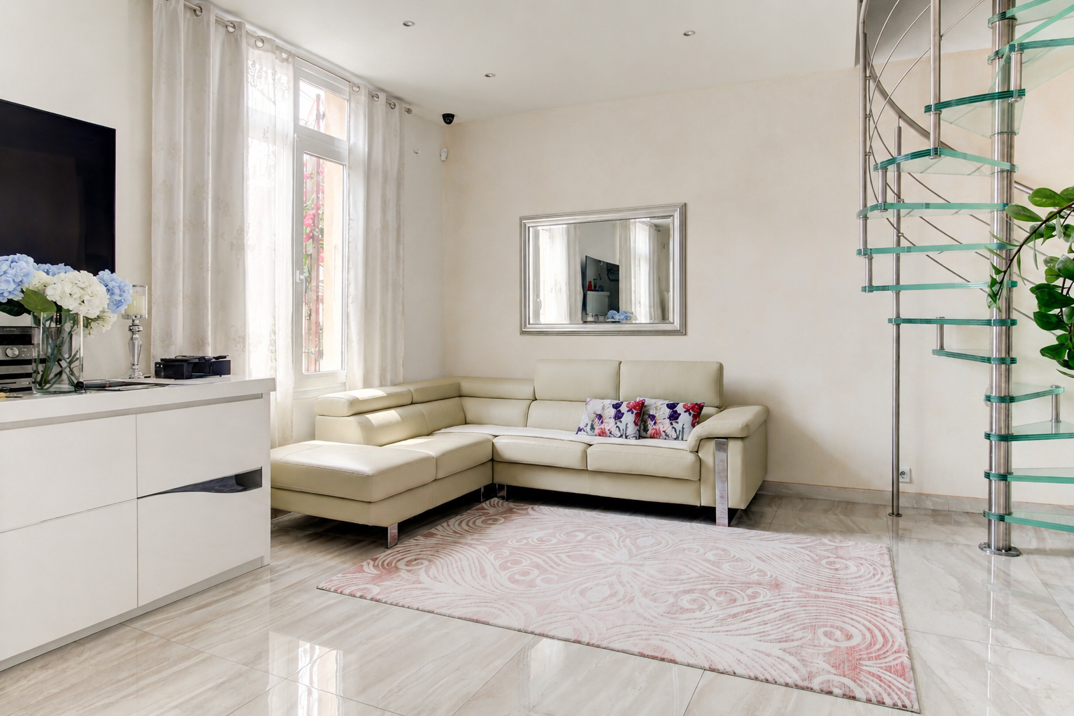 Maison à vendre à Nice, 101,59 m², 5 pièces – photo 2 sur 20