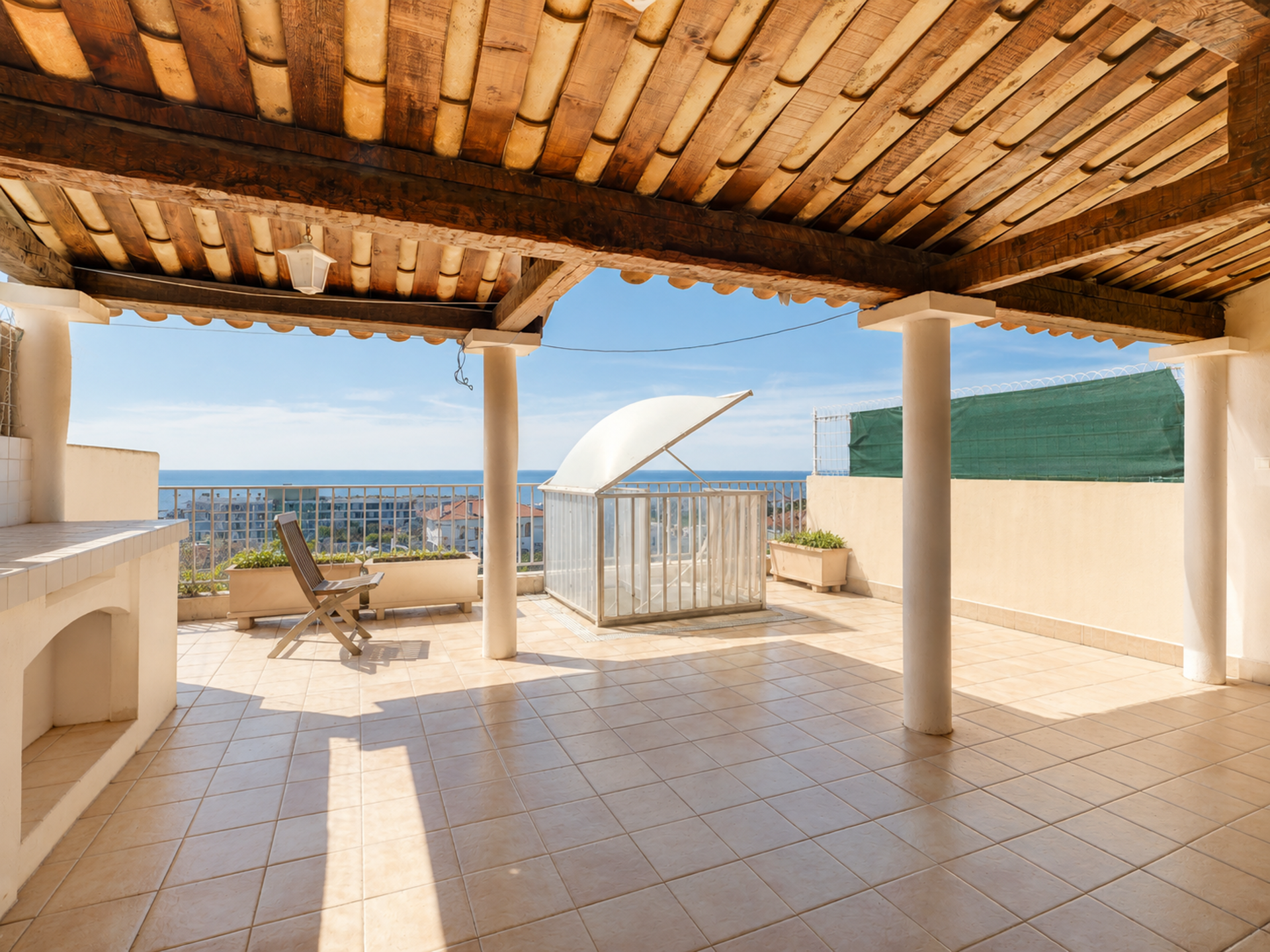 Appartement à vendre à St laurent du var, 83,72 m², 4 pièces – photo 2 sur 12